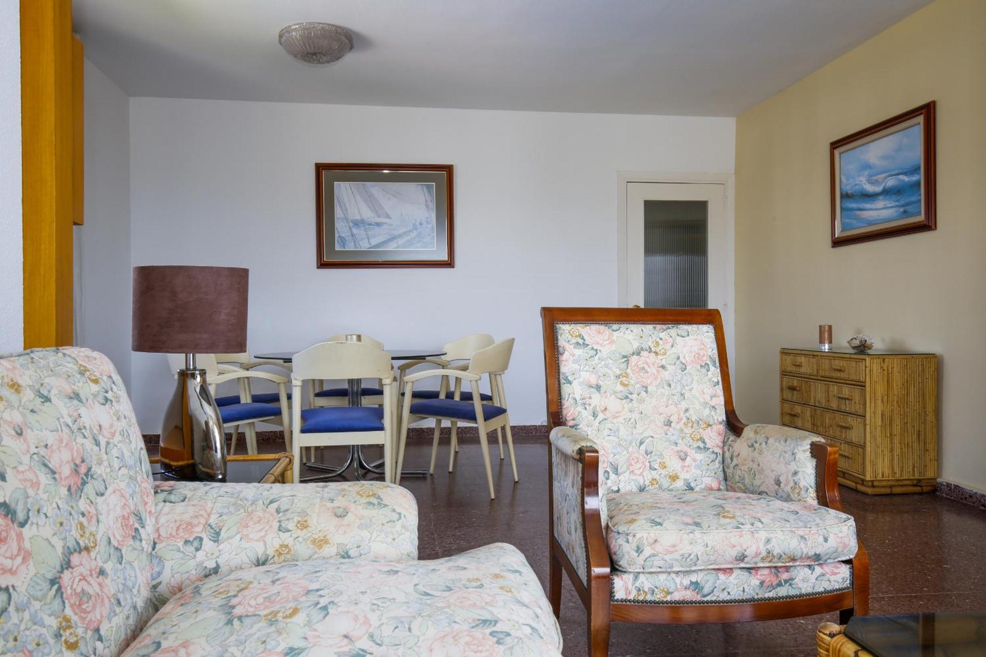 New Playazul 4 Apartment กัมบริลส์ ภายนอก รูปภาพ
