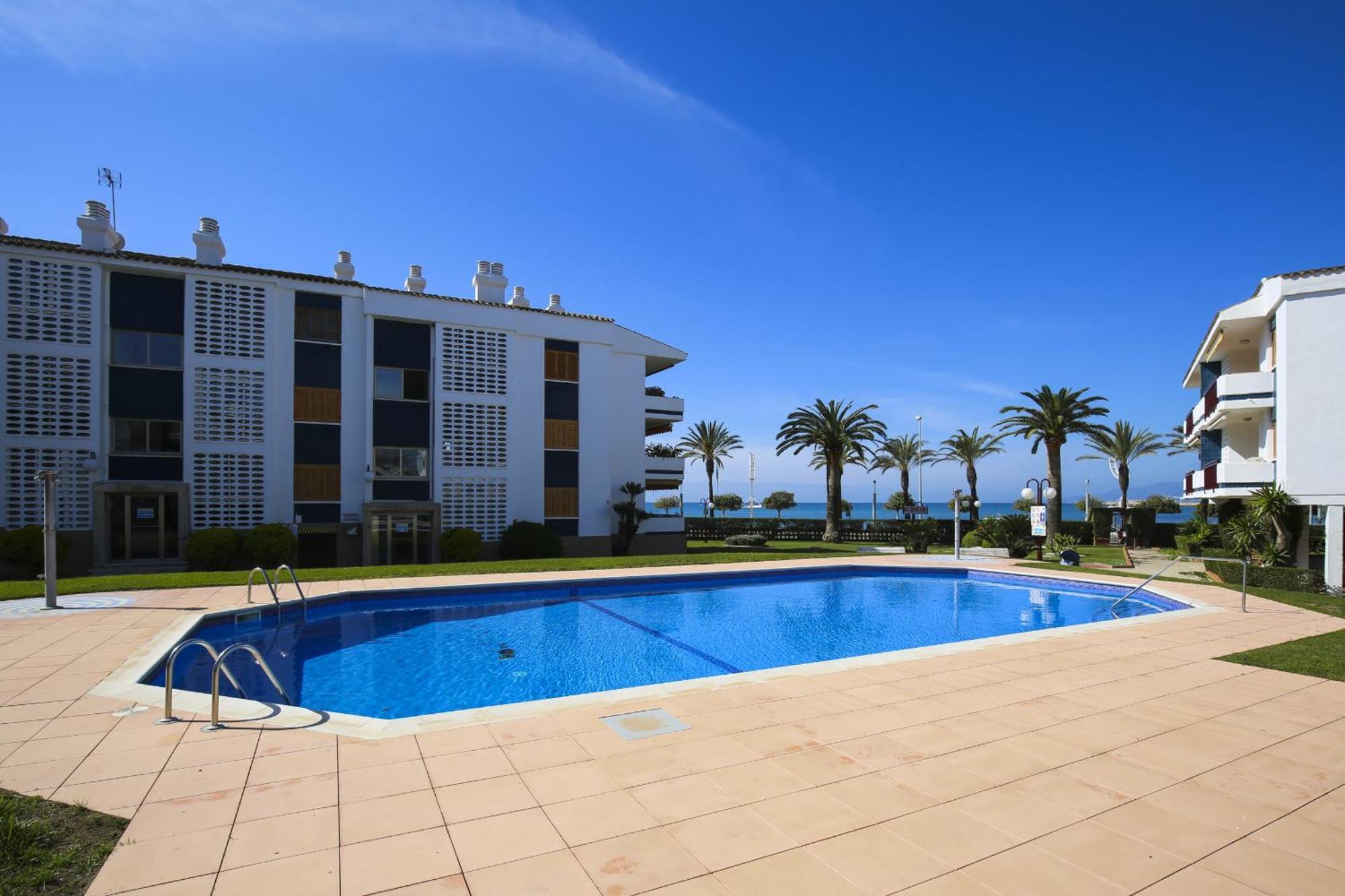 New Playazul 4 Apartment กัมบริลส์ ภายนอก รูปภาพ