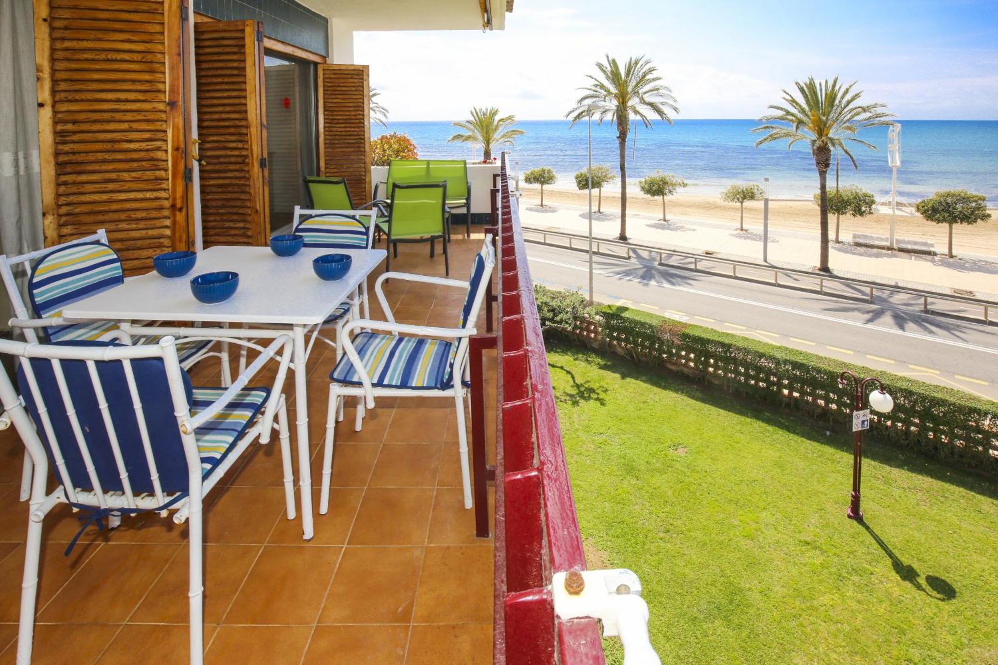 New Playazul 4 Apartment กัมบริลส์ ภายนอก รูปภาพ